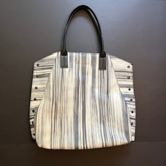 Trina Turk tote light blacks and faded grays on white. - Picture 1 of 10